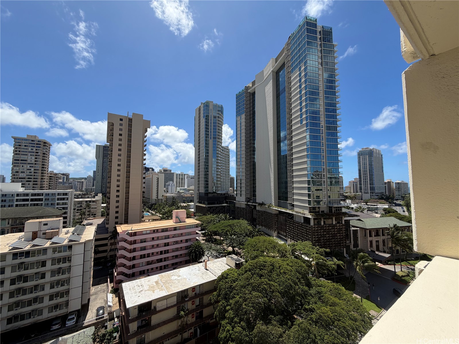 2092 Kuhio Avenue 1506