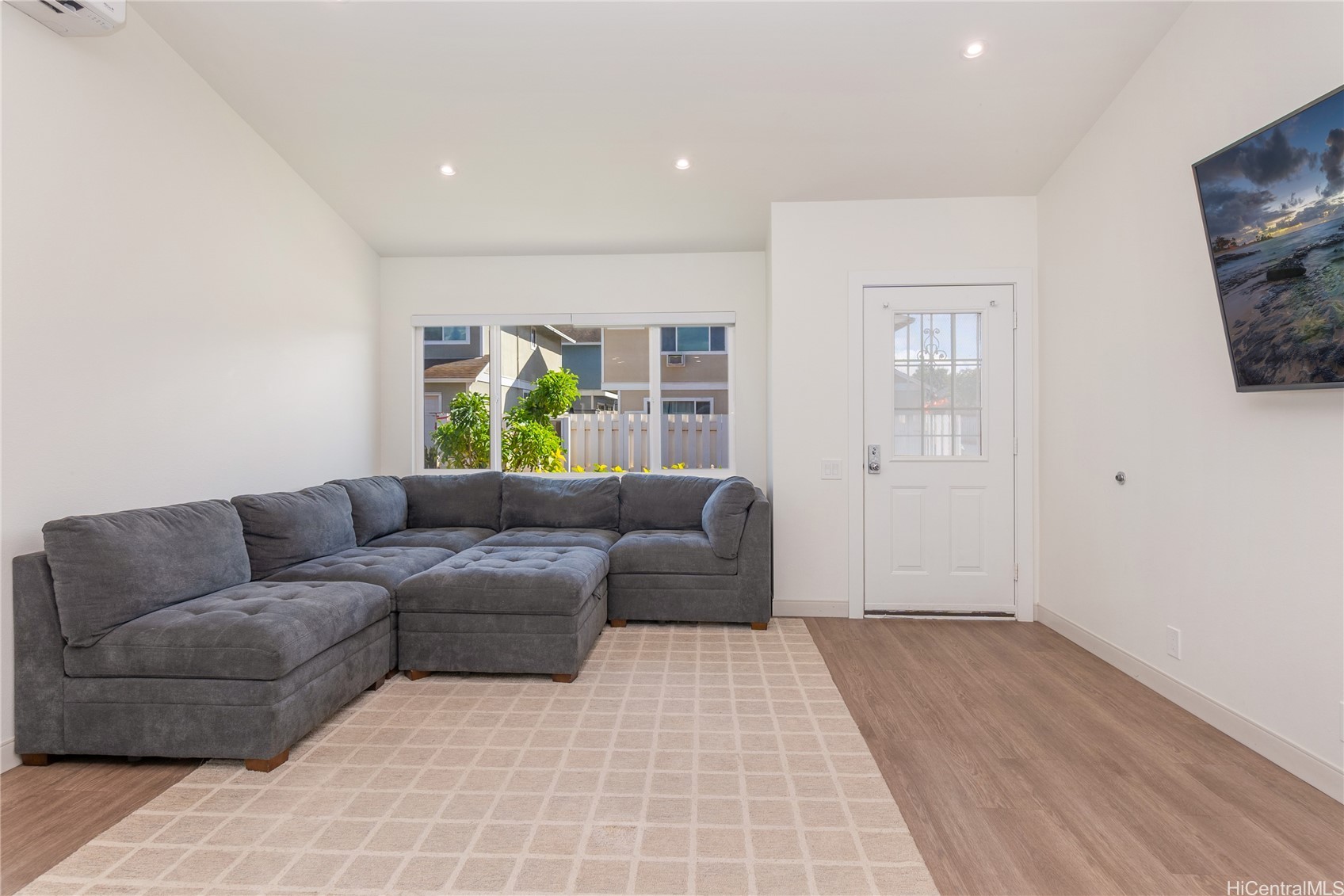 91-1072 Leleoi Street 10