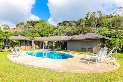 5446 Kirkwood Place Honolulu HI 96821