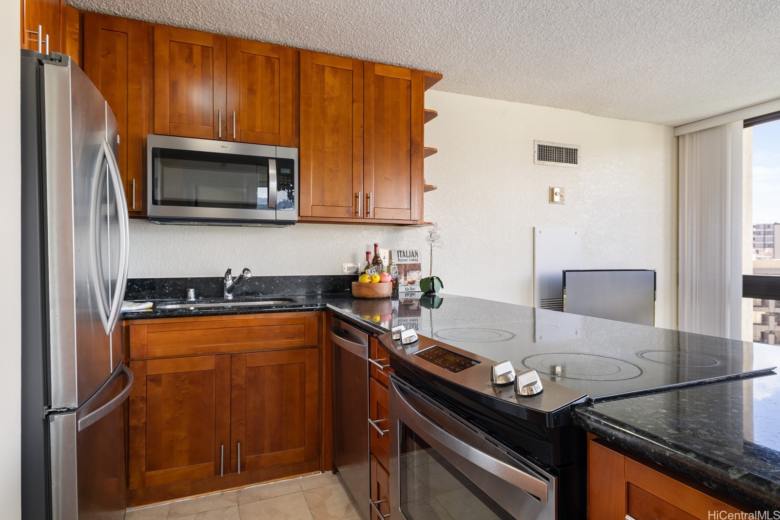 300 Wai Nani Way 1902
