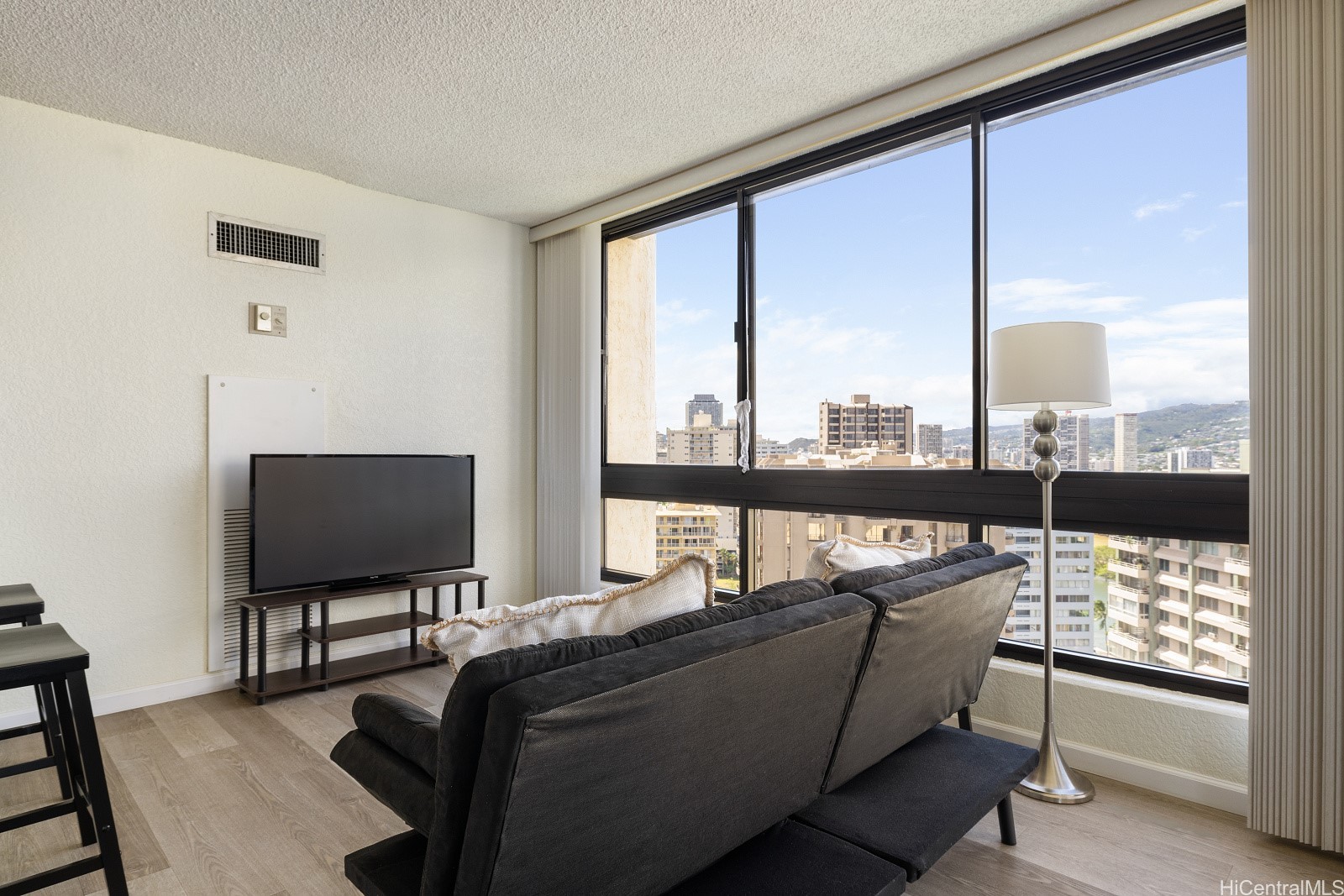 300 Wai Nani Way 1902