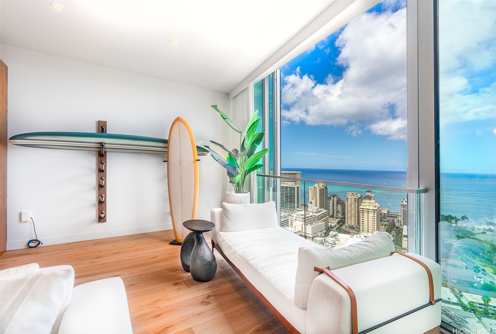 2139 Kuhio Avenue PHB