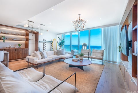 Photo of 2139 Kuhio Avenue #PHB, Honolulu, HI 96815 (MLS # 202613574)