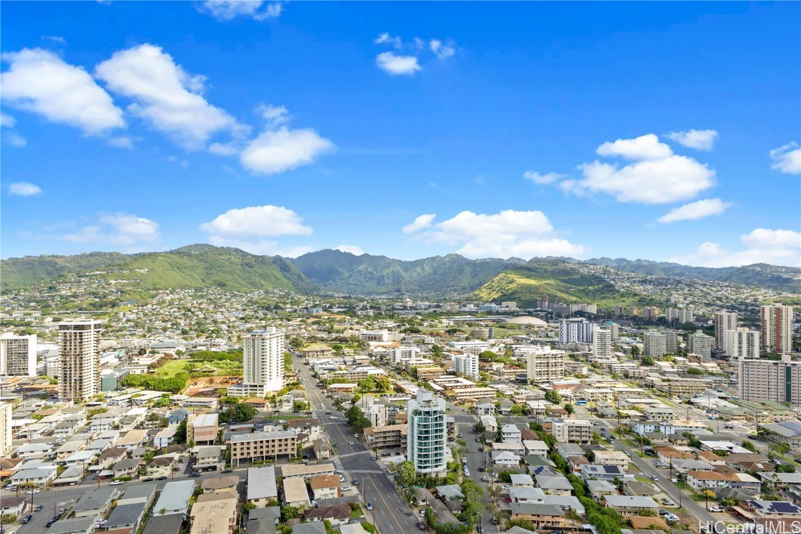 2333 Kapiolani Boulevard 3205