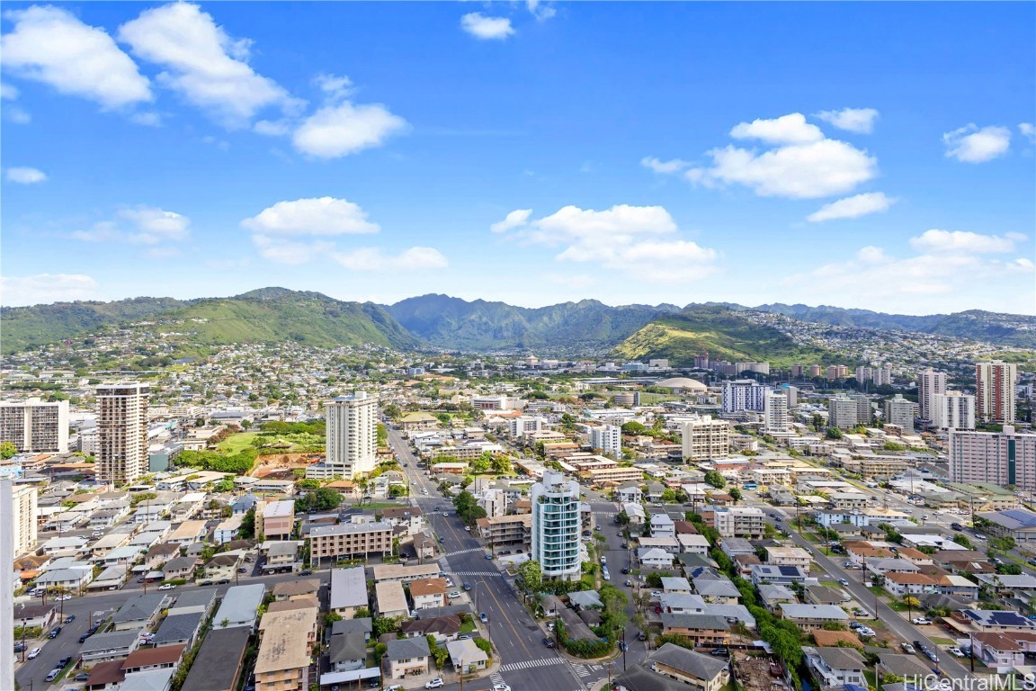 2333 Kapiolani Boulevard 3205
