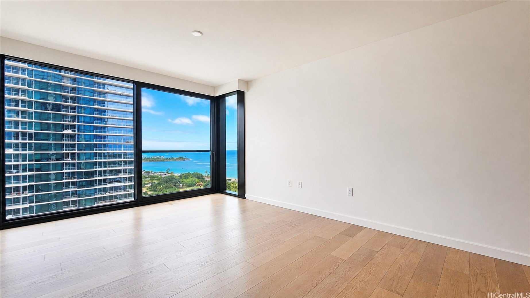 1100 Ala Moana Boulevard 2008
