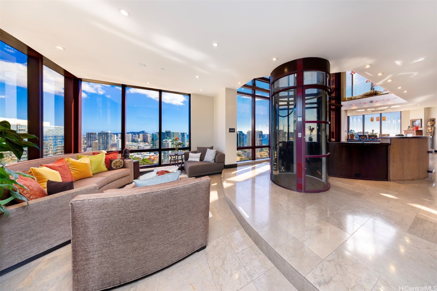 725 Kapiolani Boulevard 3901