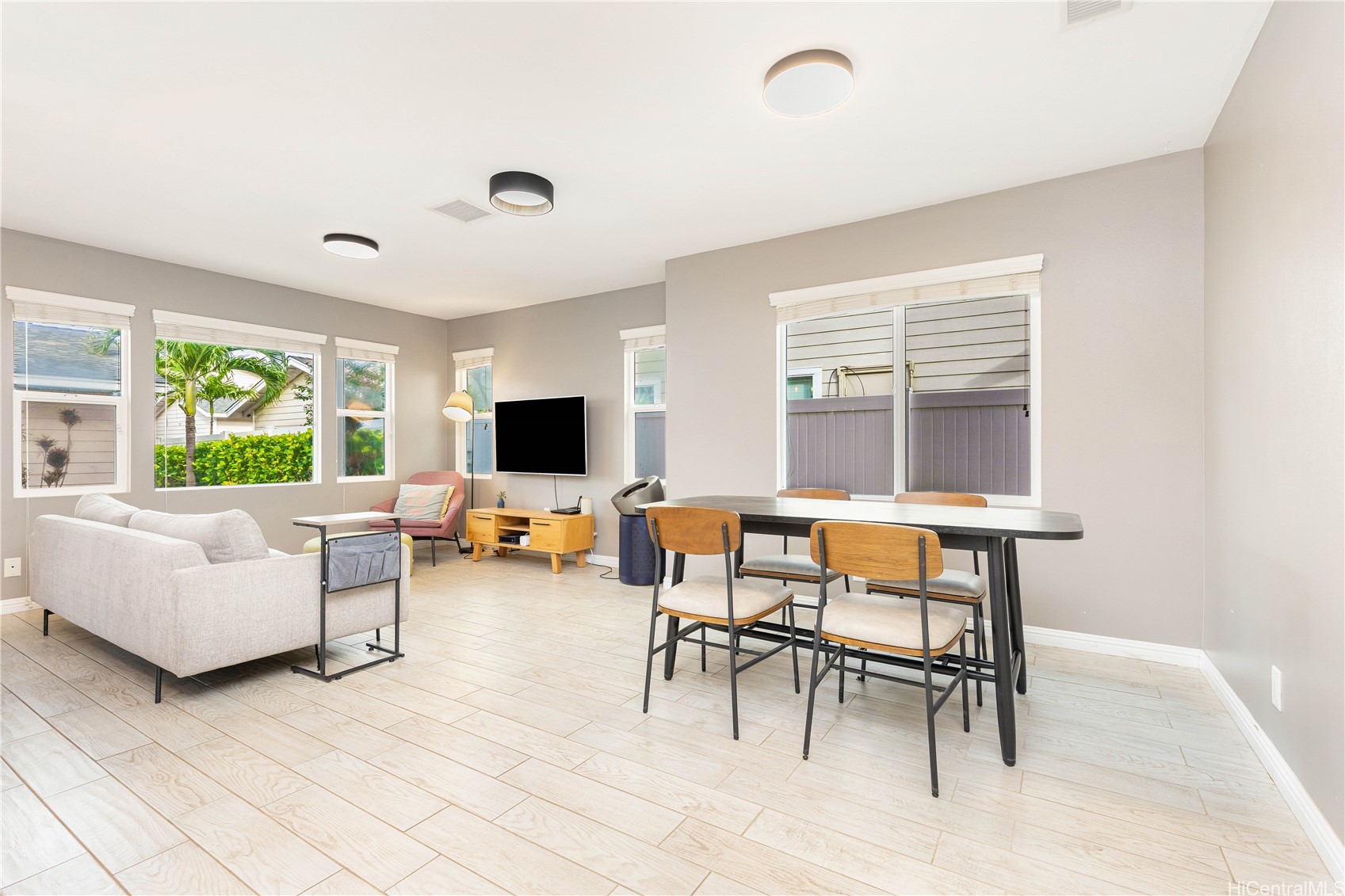 91-1262 Kaileolea Drive