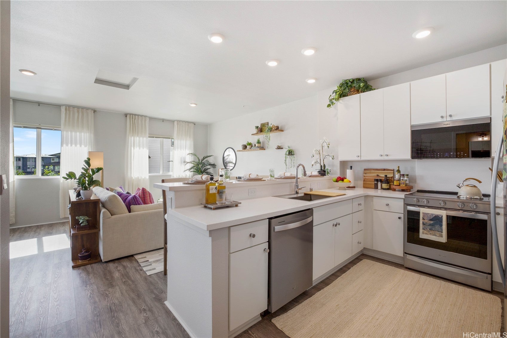 91-4099 Hikuono Street 907