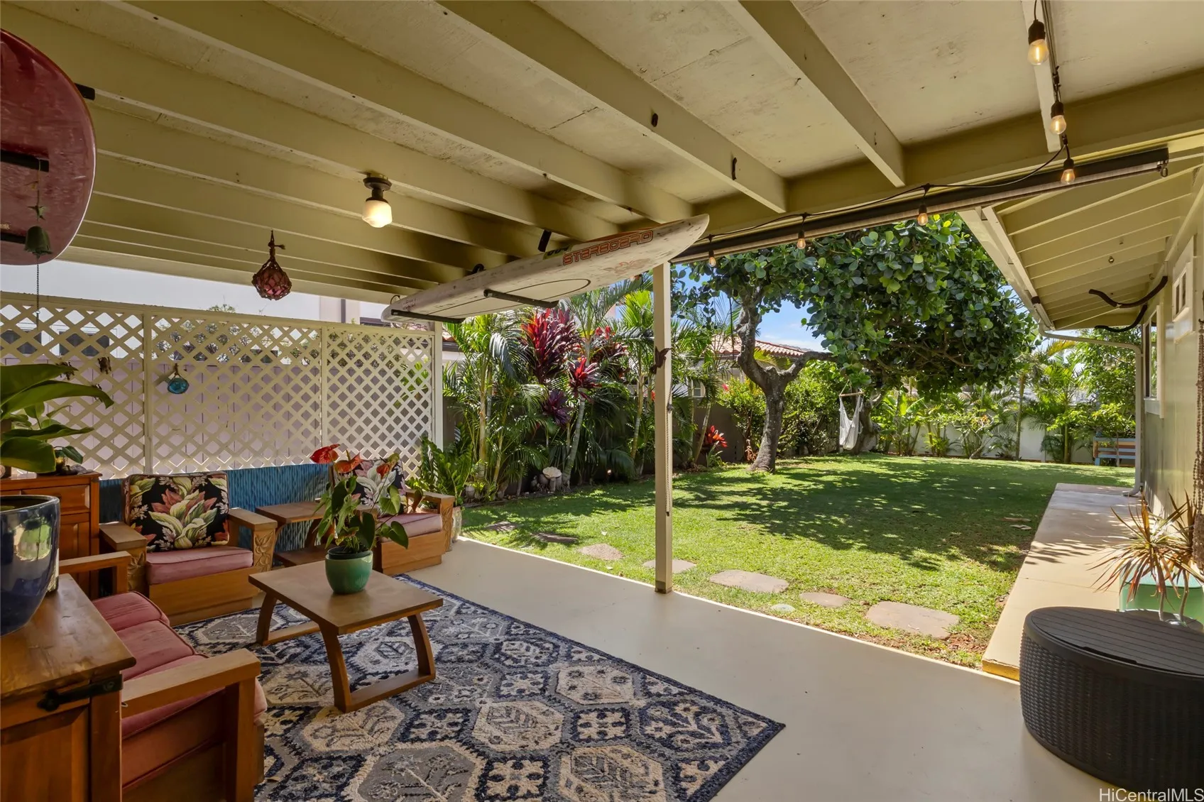 Honolulu, Hawaii 96825, United States, 4 Bedrooms Bedrooms, ,2 BathroomsBathrooms,Residential,Pending,111141