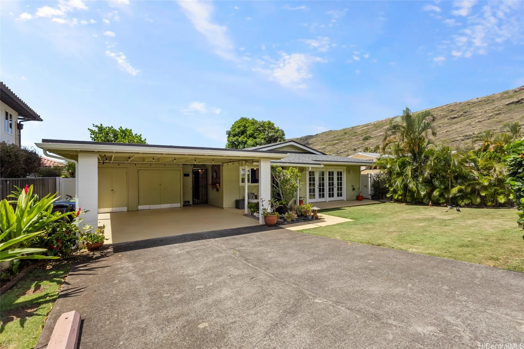 Honolulu, Hawaii 96825, United States, 4 Bedrooms Bedrooms, ,2 BathroomsBathrooms,Residential,Pending,111141