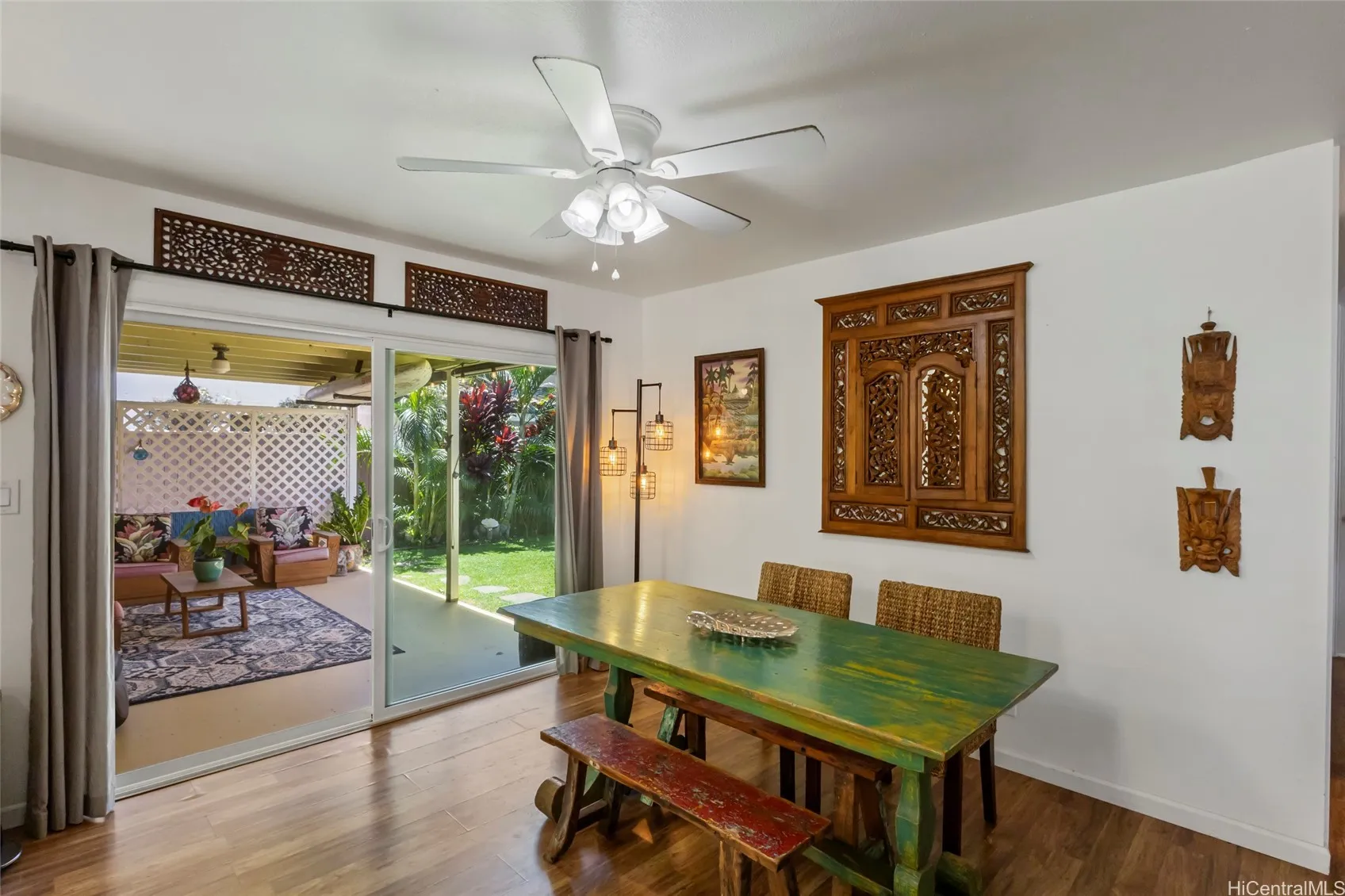 Honolulu, Hawaii 96825, United States, 4 Bedrooms Bedrooms, ,2 BathroomsBathrooms,Residential,Pending,111141