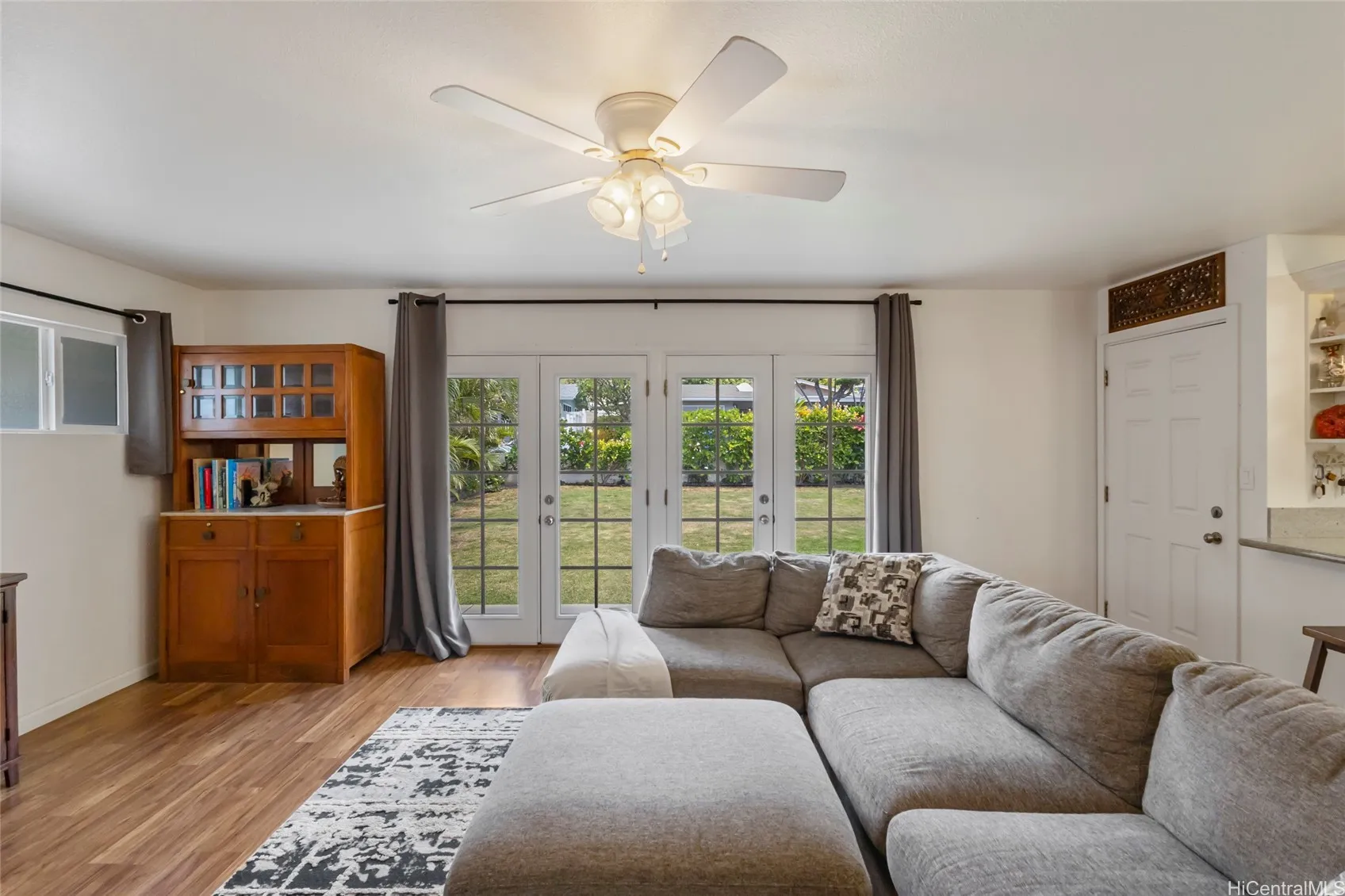 Honolulu, Hawaii 96825, United States, 4 Bedrooms Bedrooms, ,2 BathroomsBathrooms,Residential,Pending,111141