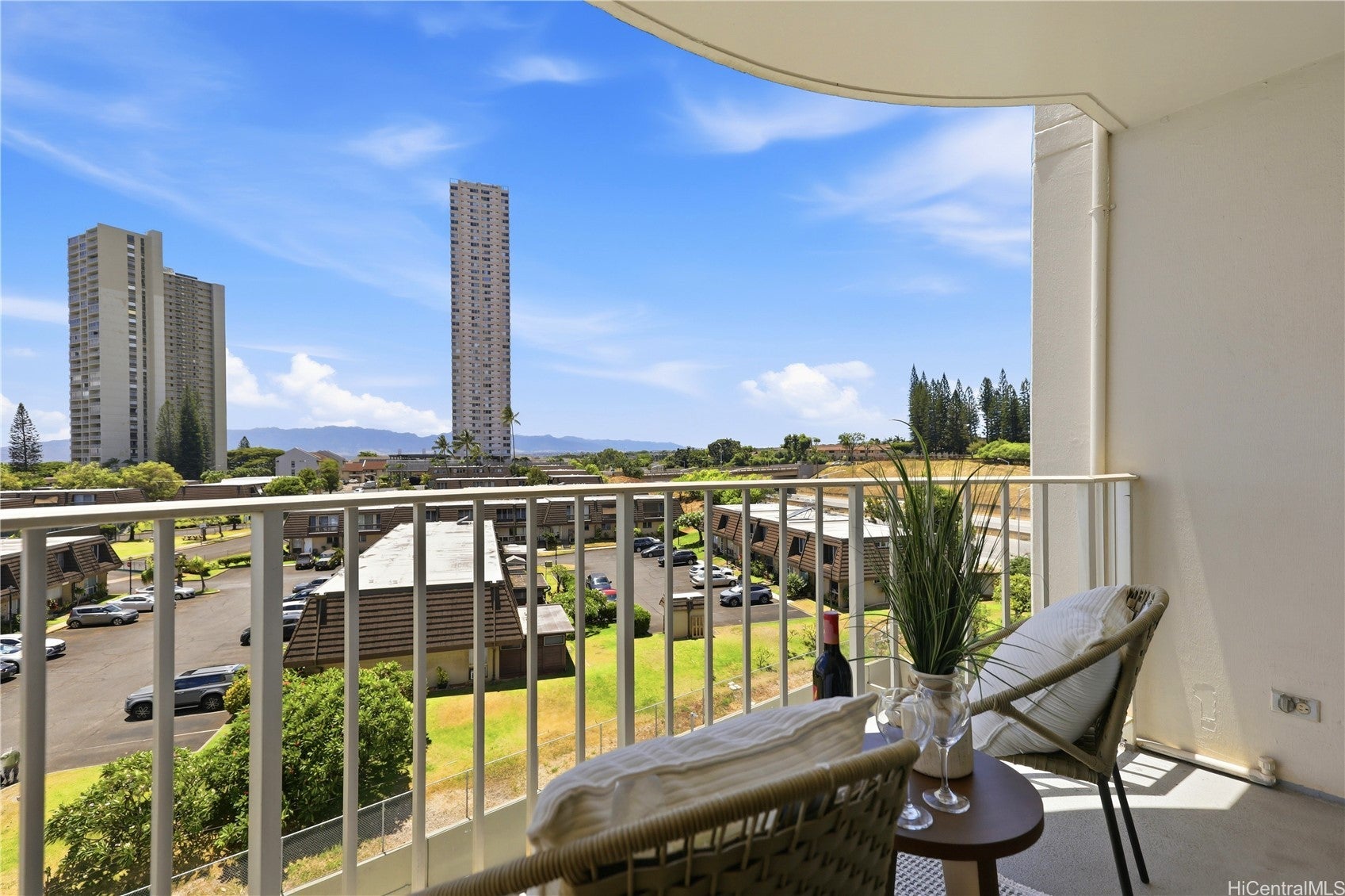 98-1038 Moanalua Road 7-804
