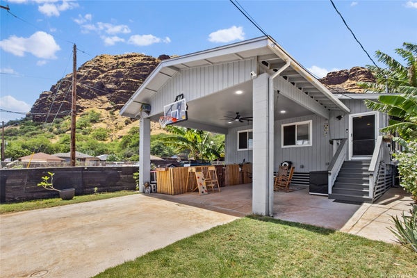 87-1430 AKOWAI RD, WAIANAE, HI 96792 - Image 5e97c0632bd2e66dbfd3f15554bc3c1d/3050809315