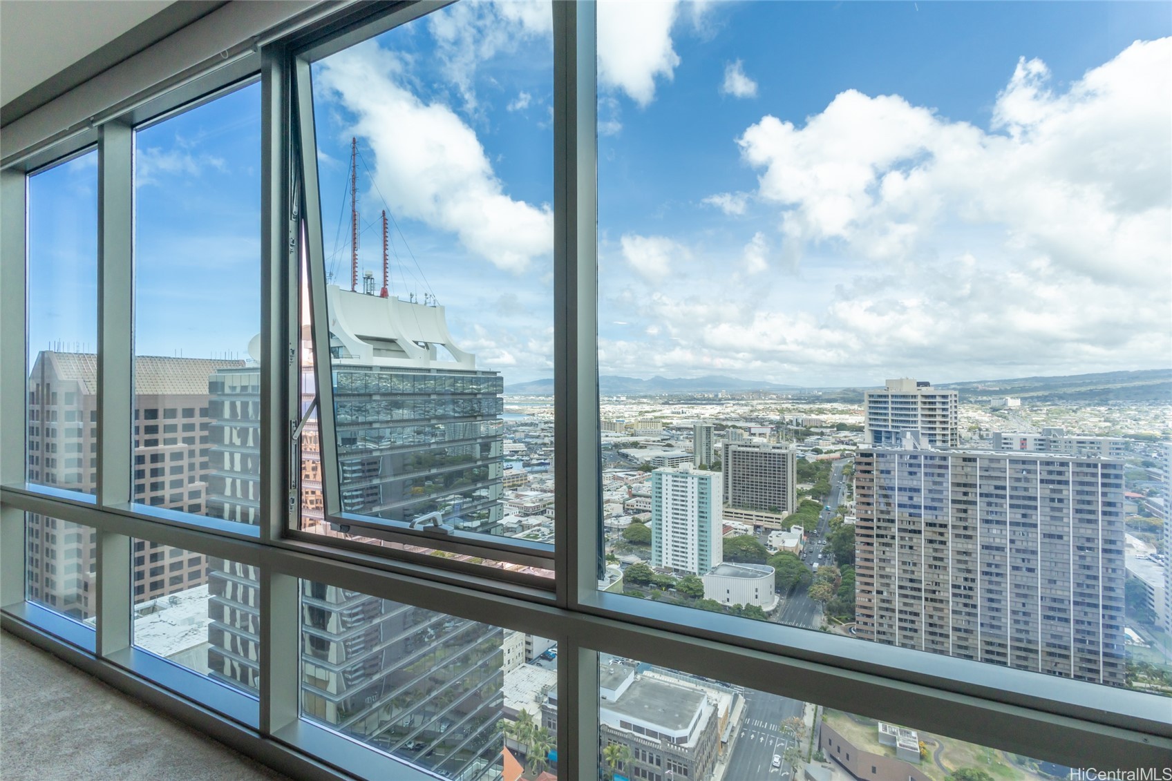 1200 Queen Emma Street 3901