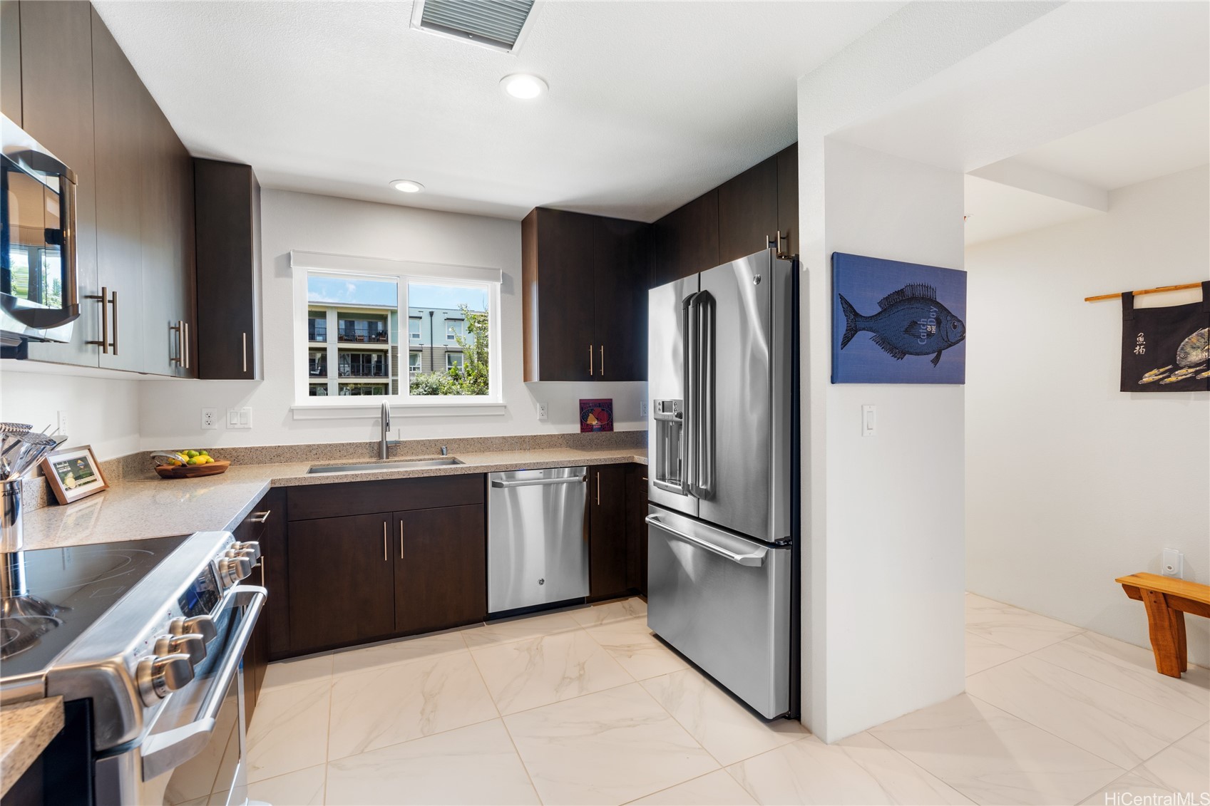 437 Kailua Road 6107