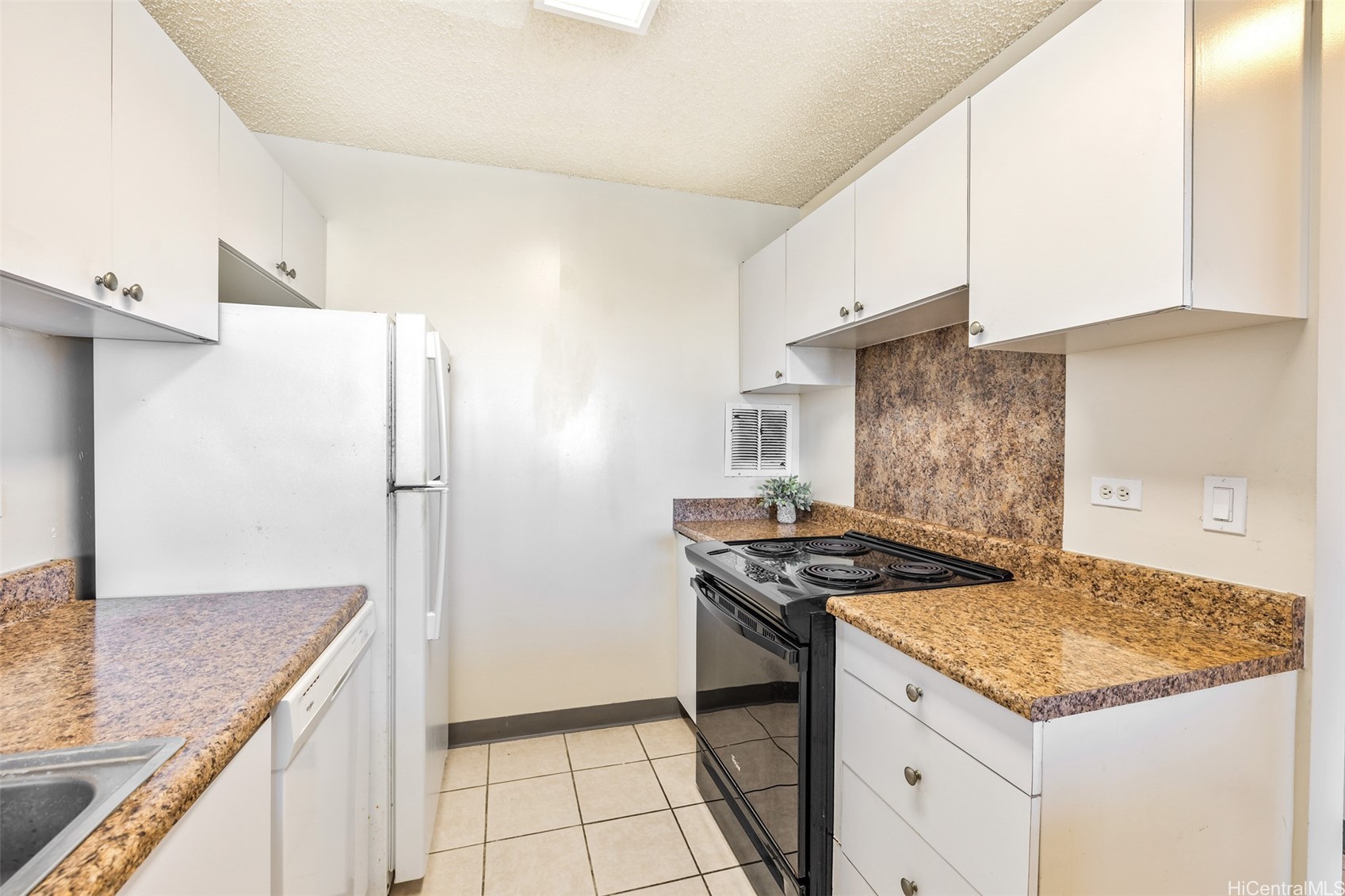1805 Poki Street 1101