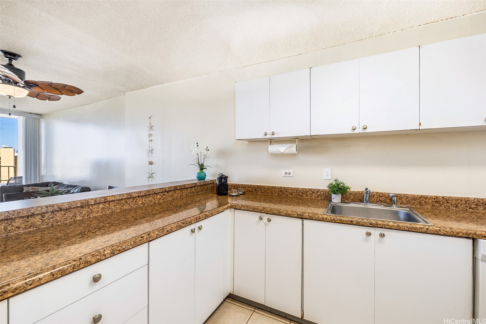 1805 Poki Street 1101