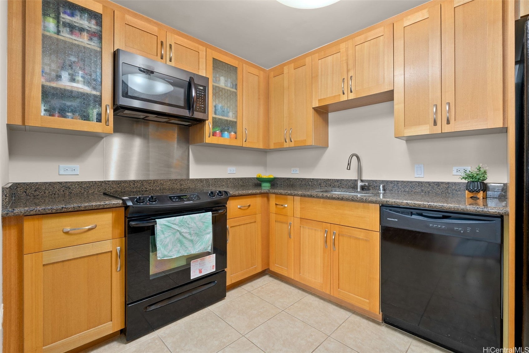 1009 Kapiolani Boulevard 709