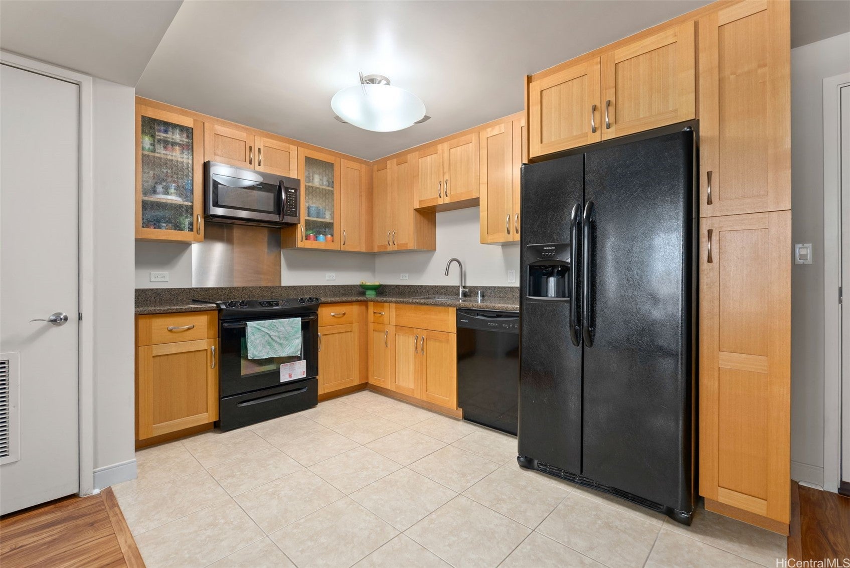 1009 Kapiolani Boulevard 709
