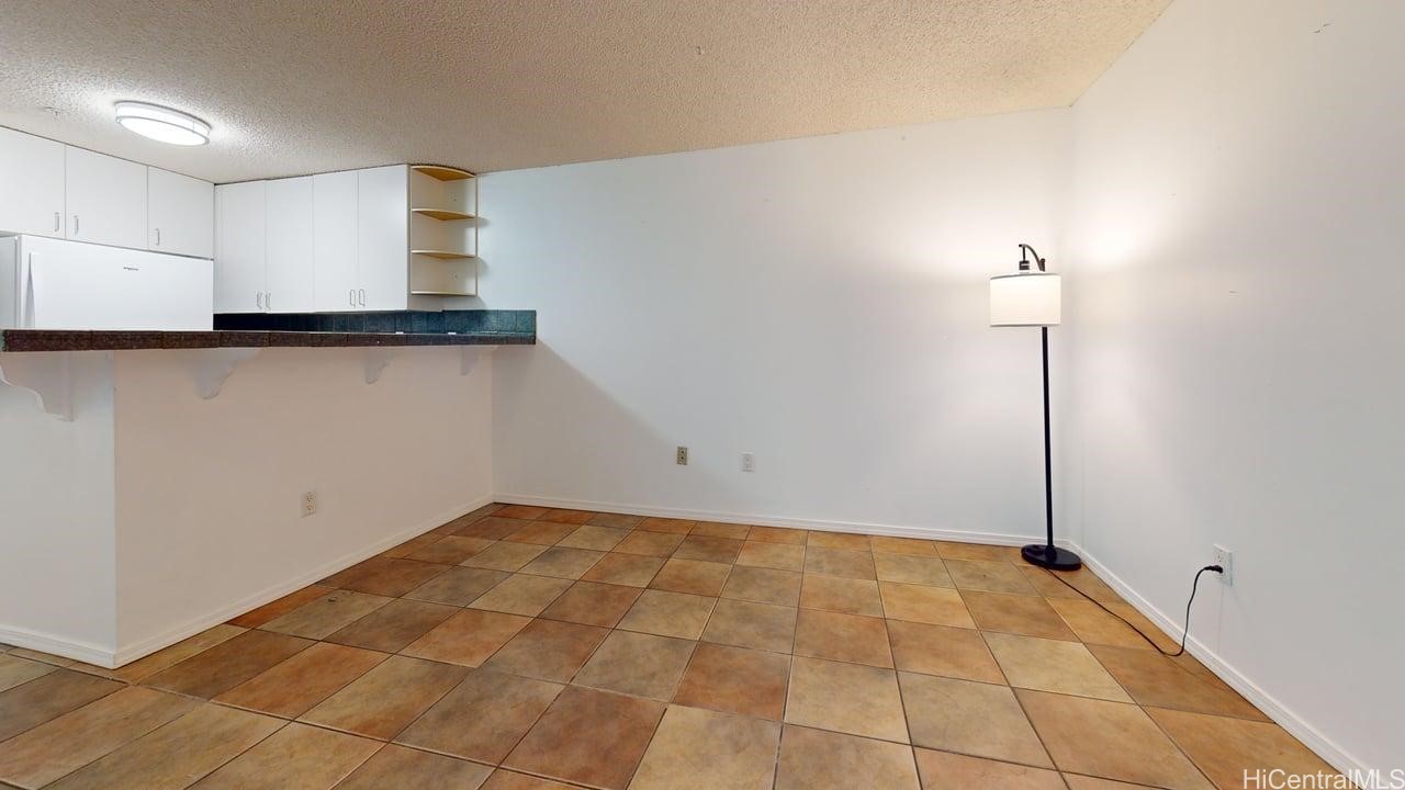 1512 Piikoi Street 402