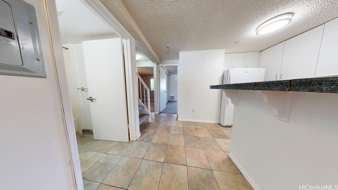 1512 Piikoi Street 402