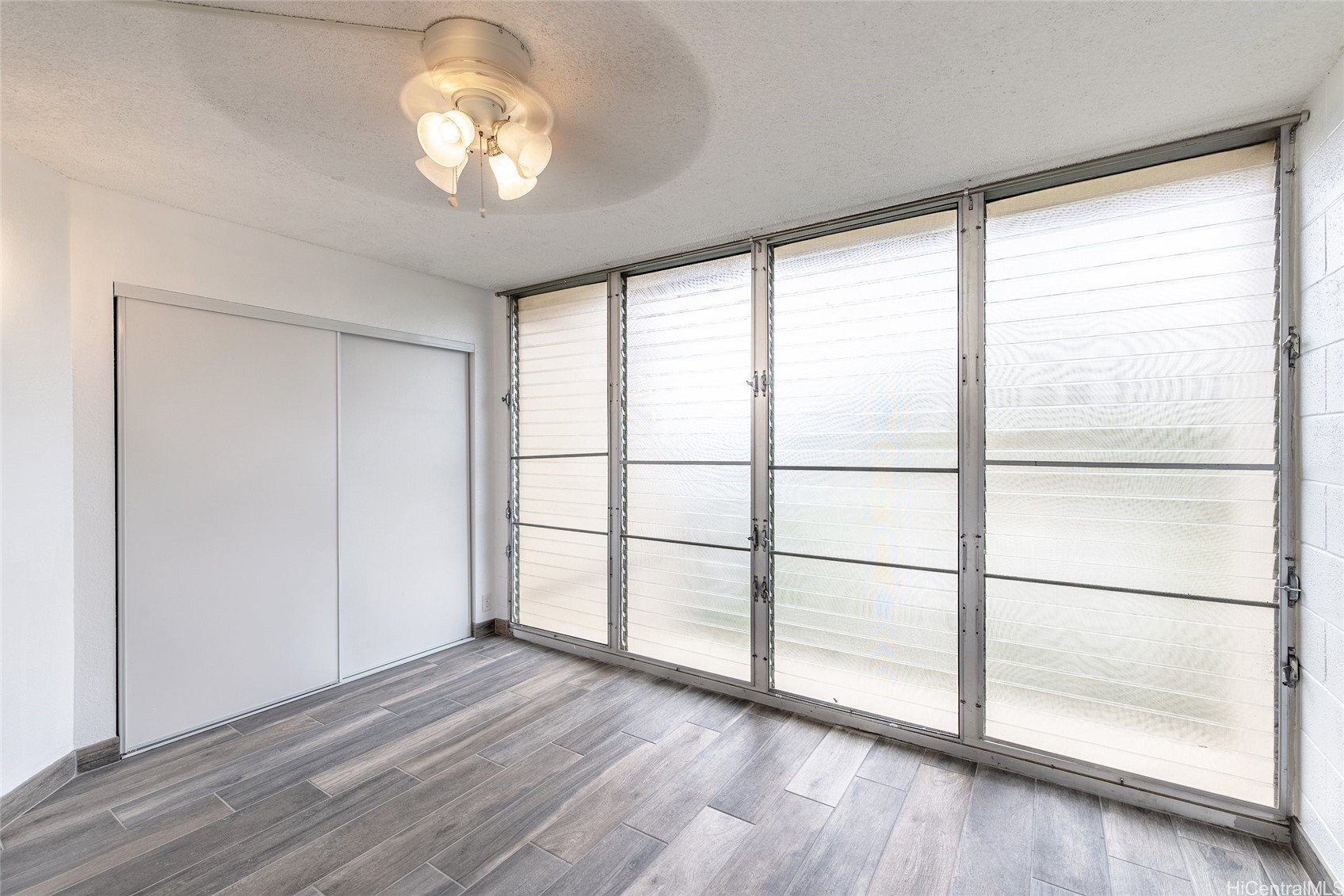 95-273 Waikalani Drive D1102