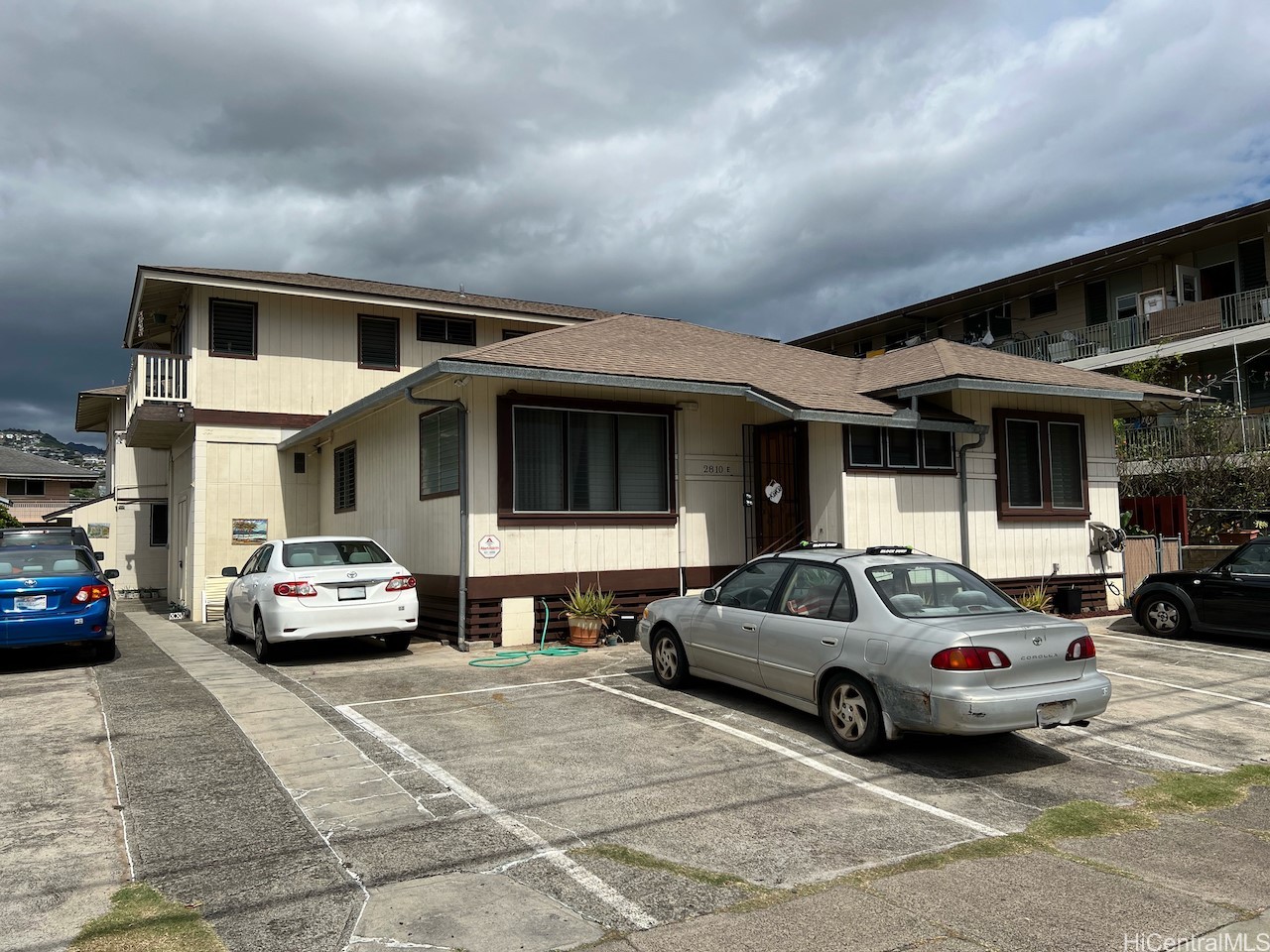 Honolulu Duplex