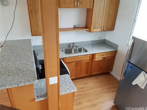 MLS: 202505337