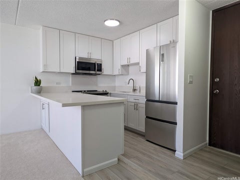 Photo of 411 Hobron Lane #2409, Honolulu, HI 96815 (MLS # 202614612)