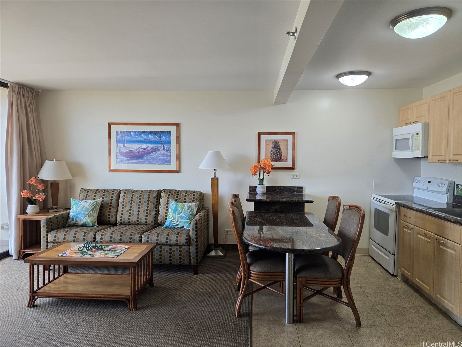 229 PAOAKALANI Avenue 1812 (NUC)