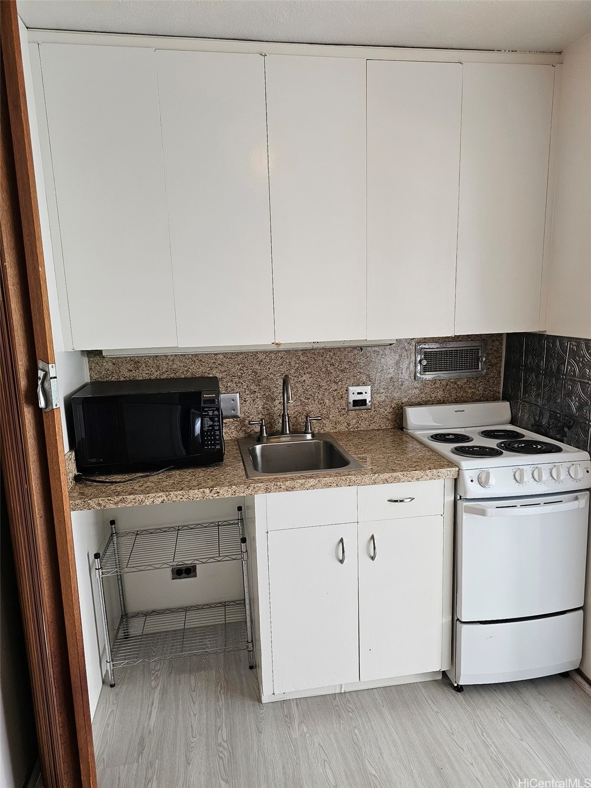 1511 Nuuanu Avenue 634