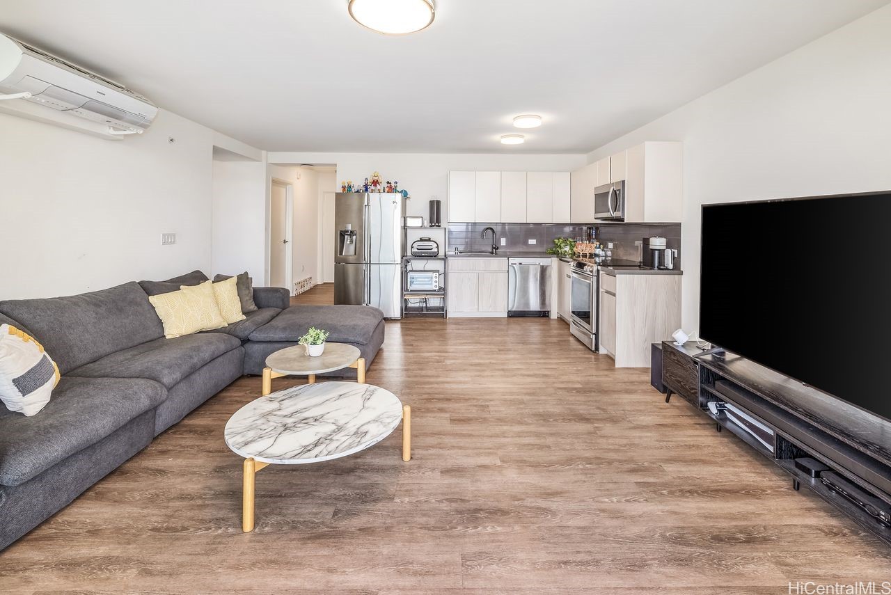 1631 Kapiolani Boulevard 3706