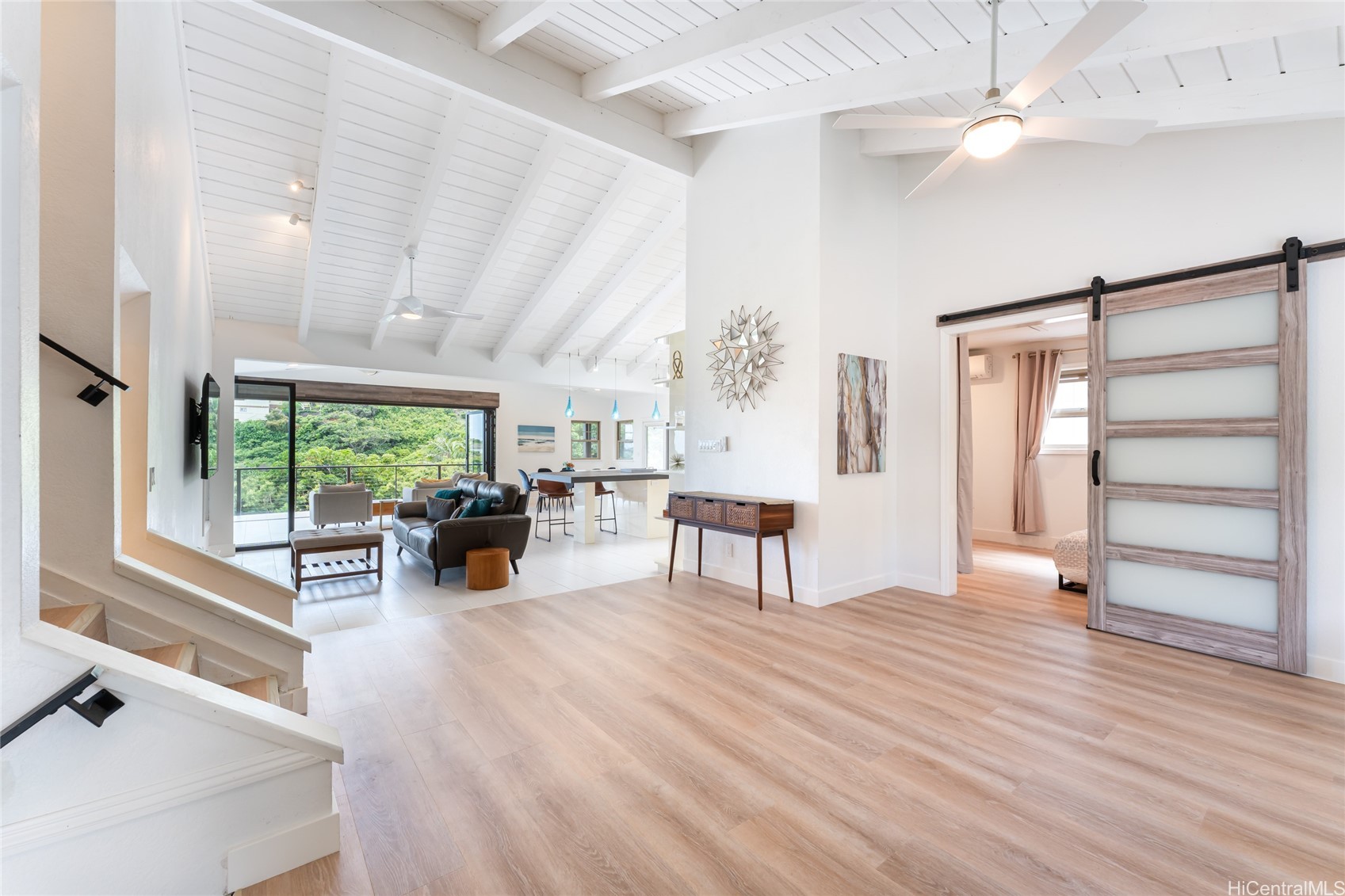 1129 Kamookoa Place