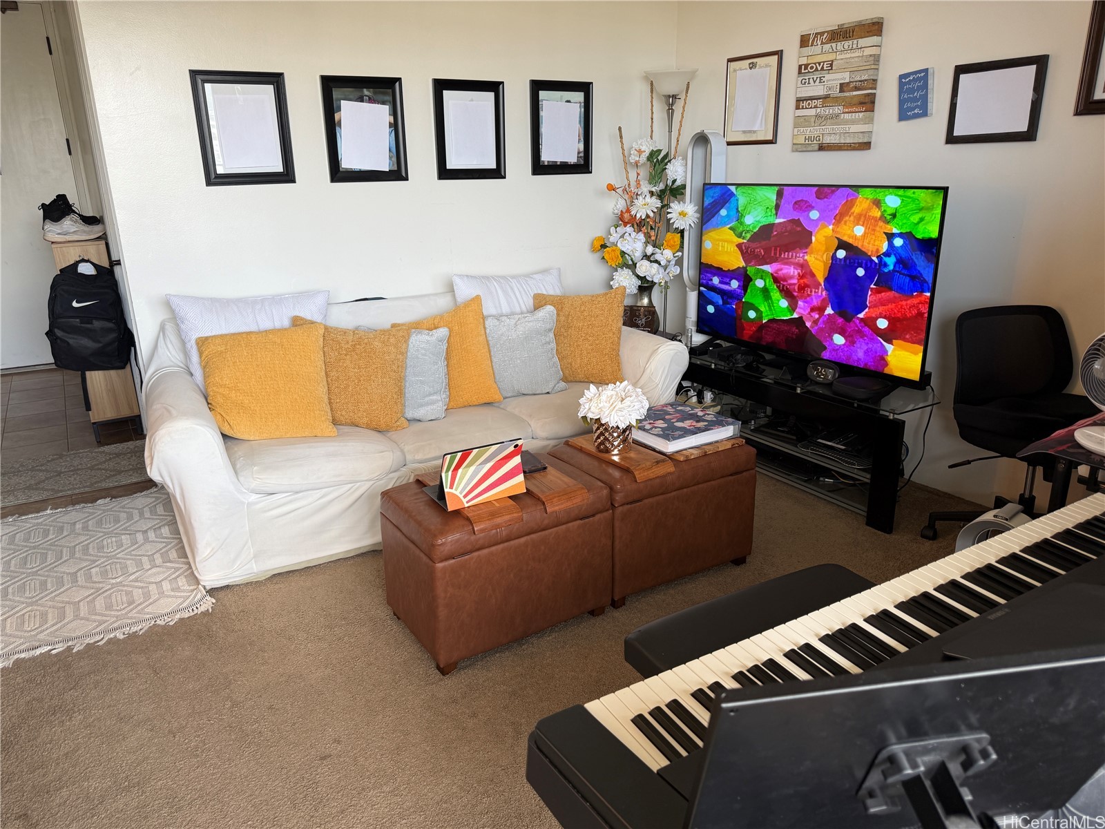 2121 Ala Wai Condominium