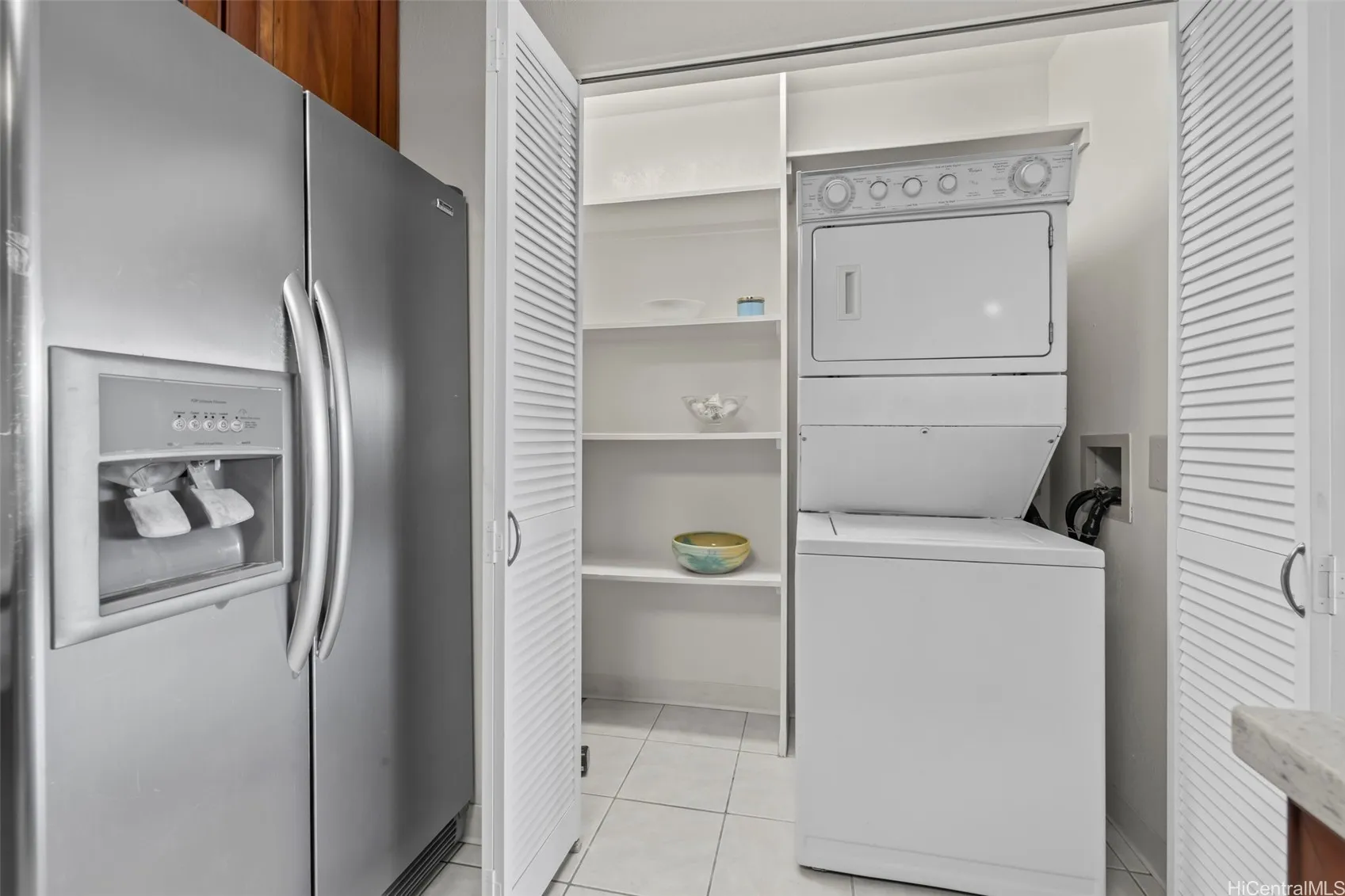 Kaneohe, Hawaii 96744, United States, 3 Bedrooms Bedrooms, ,2 BathroomsBathrooms,Residential,Active,163823