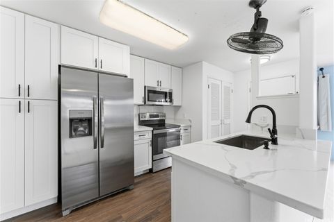 Photo of 95-1033 Kaapeha Street #272, Mililani, HI 96789 (MLS # 202609557)