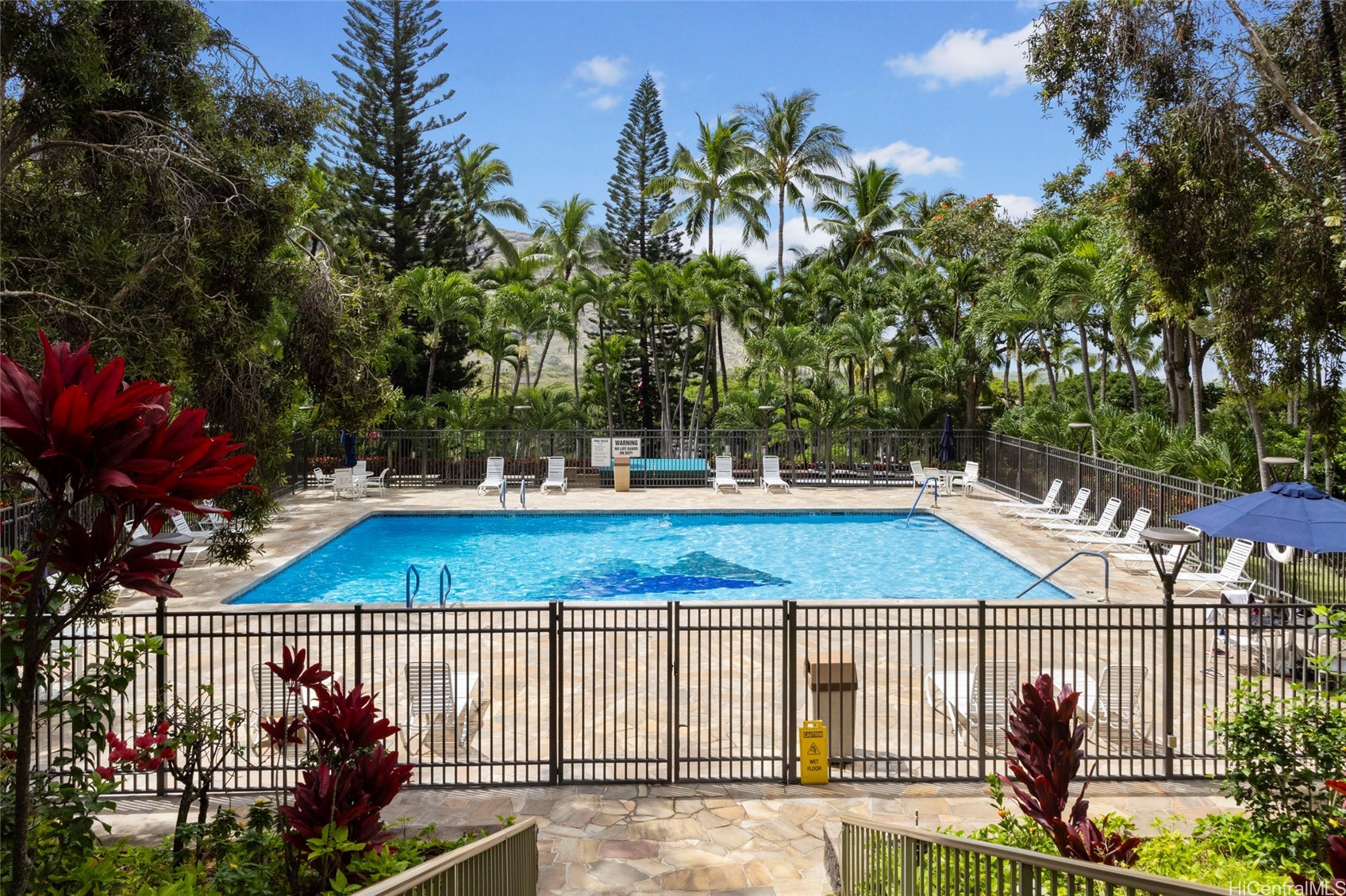 Makaha Valley Towers Condominium