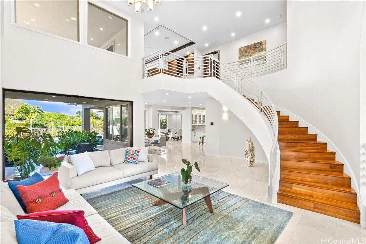 4218 Kaimanahila Street