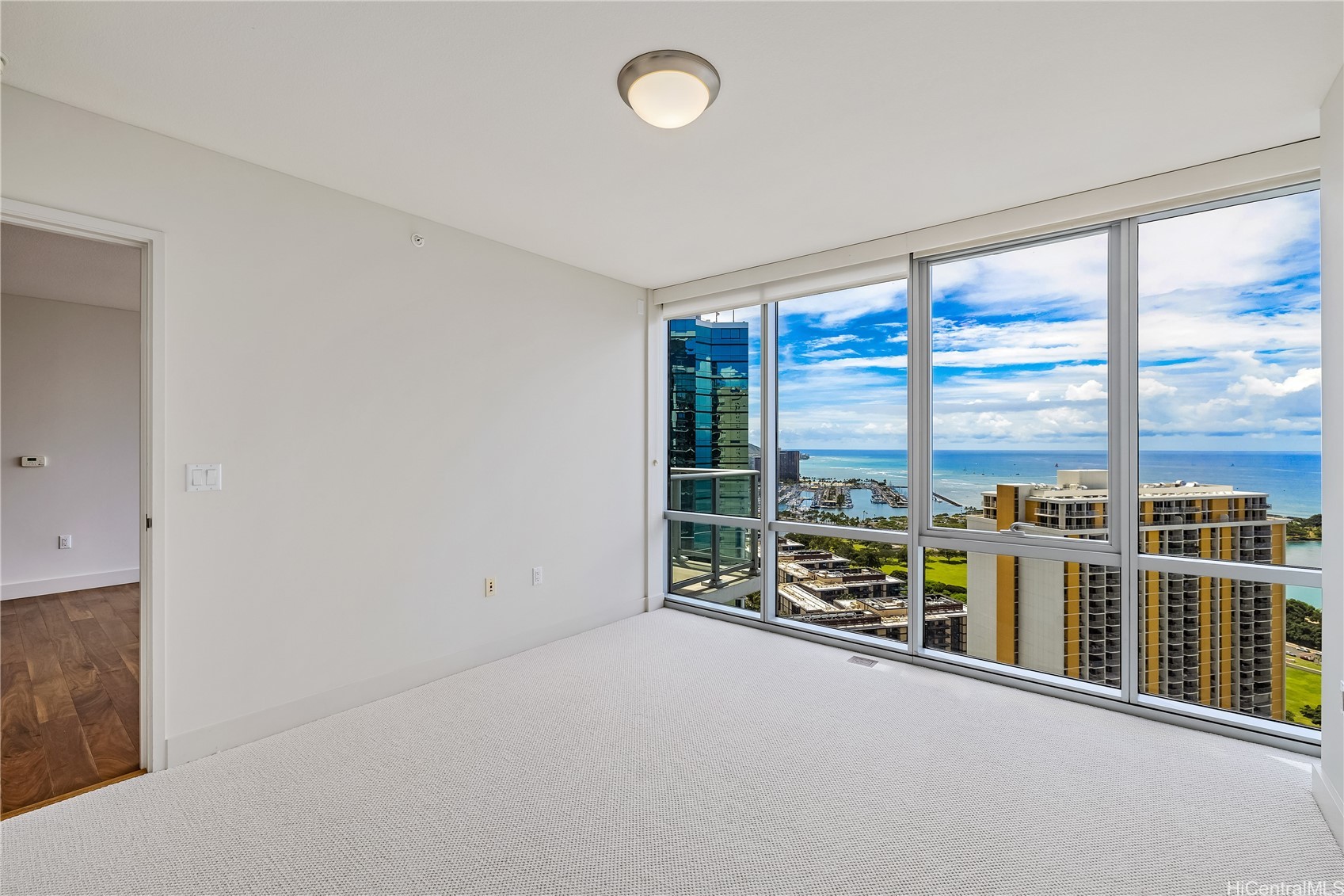 Waihonua Condominium