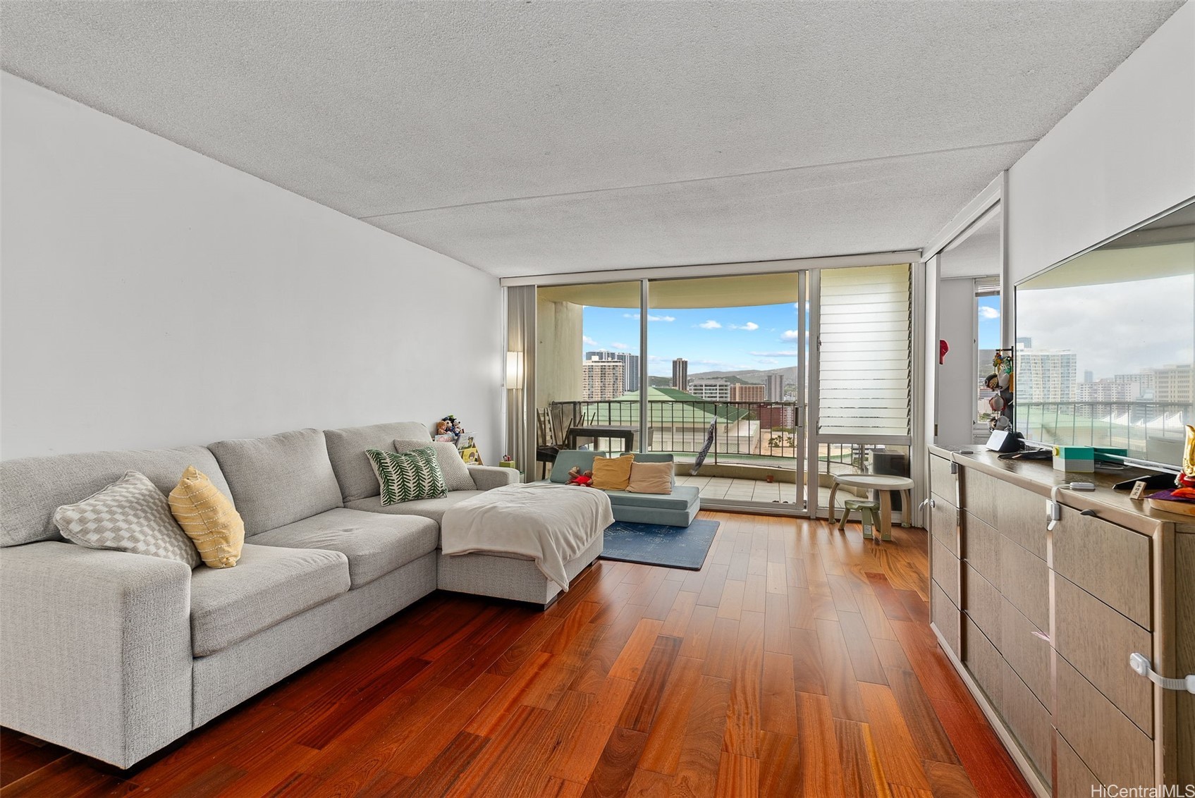 1717 Ala Wai Boulevard 1602