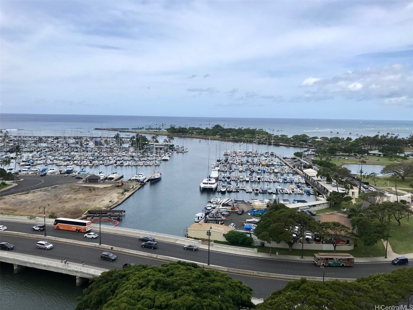 1650 Ala Moana Boulevard 1809