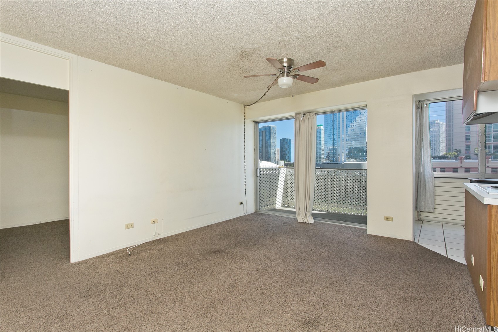 818 S King Street 907