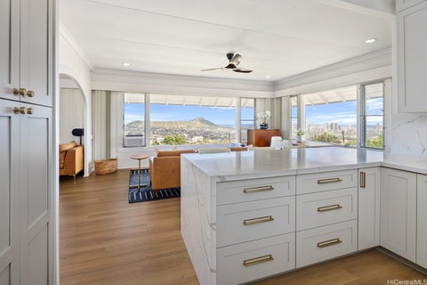Photo of 1615 St Louis Drive, Honolulu, HI 96816 (MLS # 202610690)