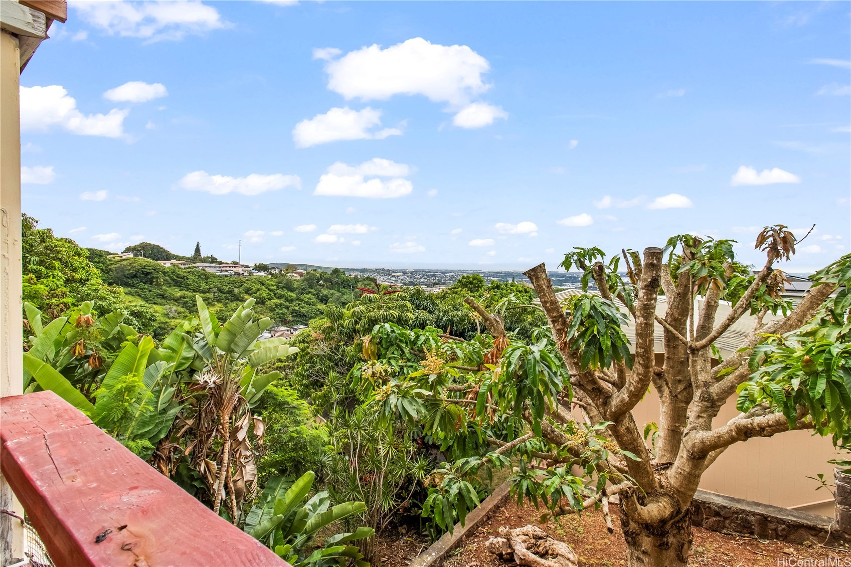 99-821 Aiea Heights Drive