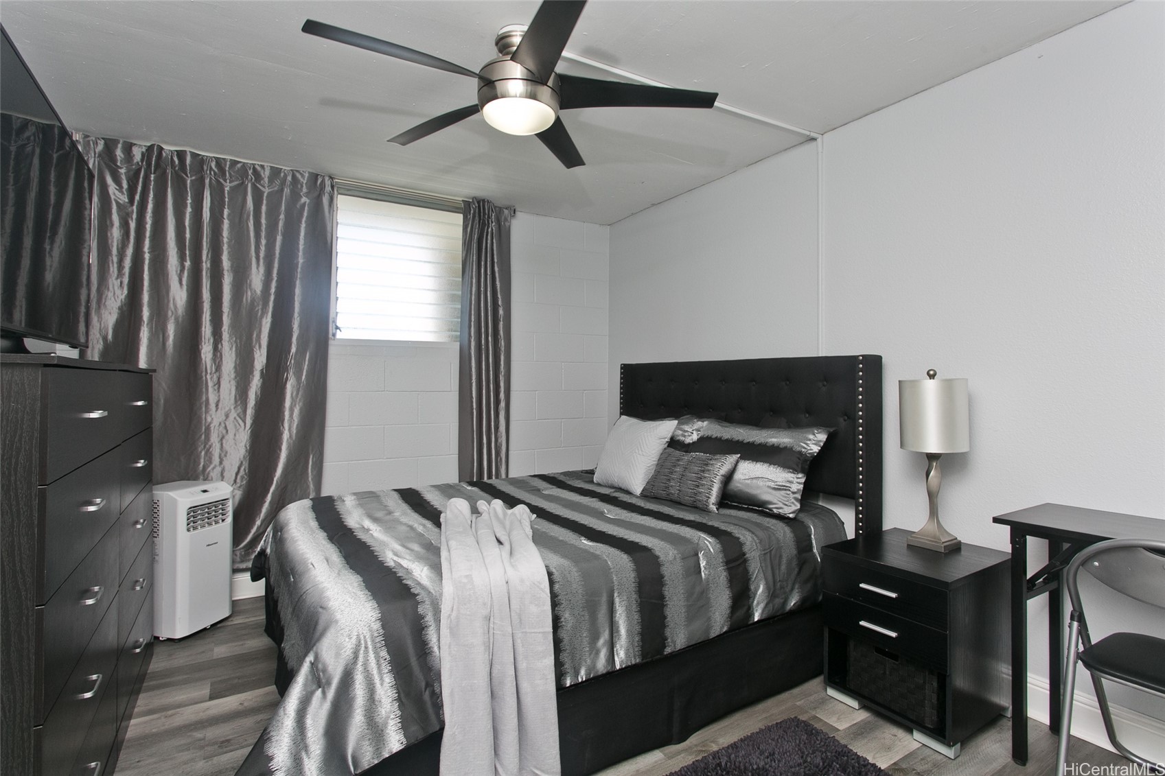 2211 Ala Wai Boulevard 3004