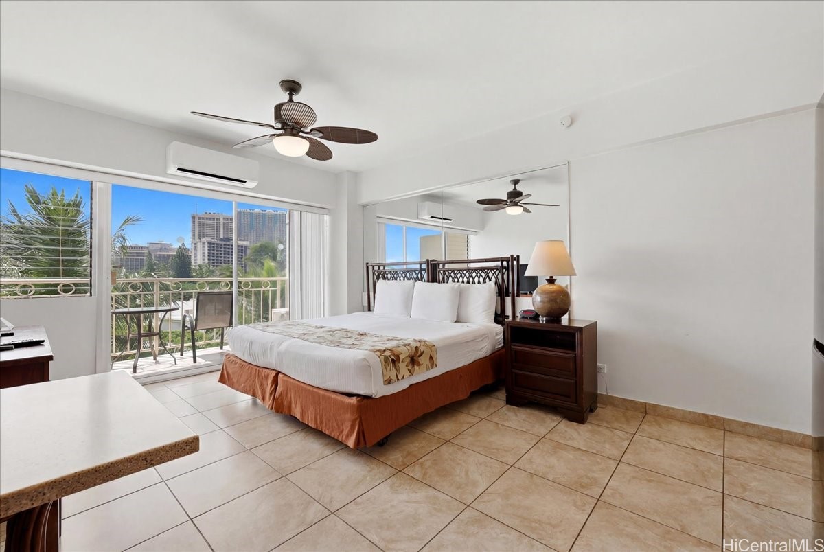 2161 Kalia Road 505