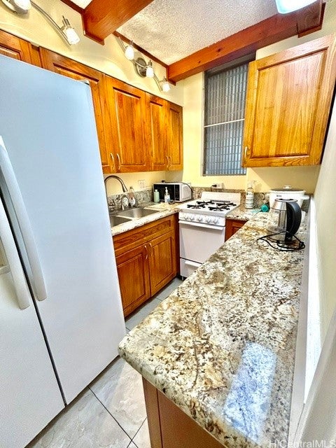 454 Namahana Street 101