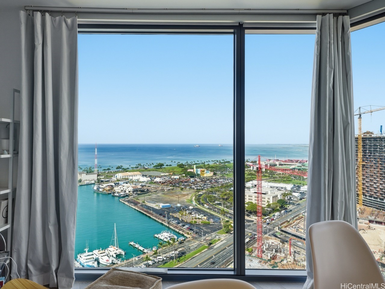 1000 Auahi Street 2901